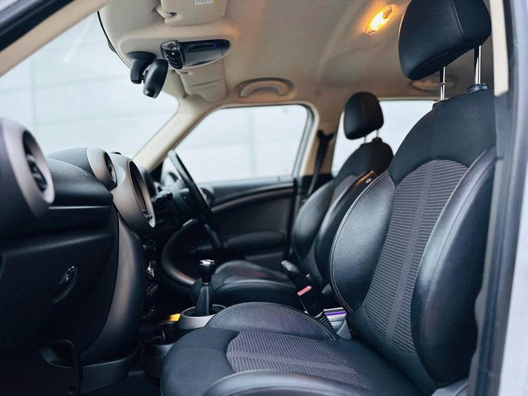 2011 MINI Countryman 1.6 Cooper S ALL4 Euro 5 (s/s) 5dr HATCHBACK Petrol Manual