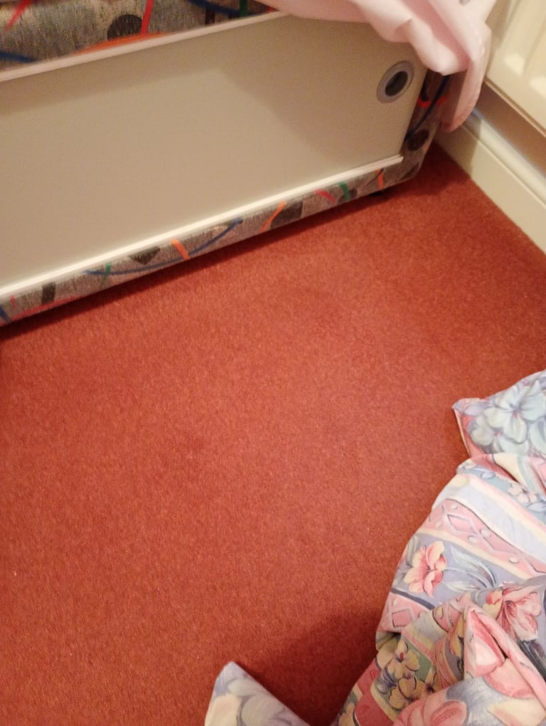 Single bed with mattress (unused)