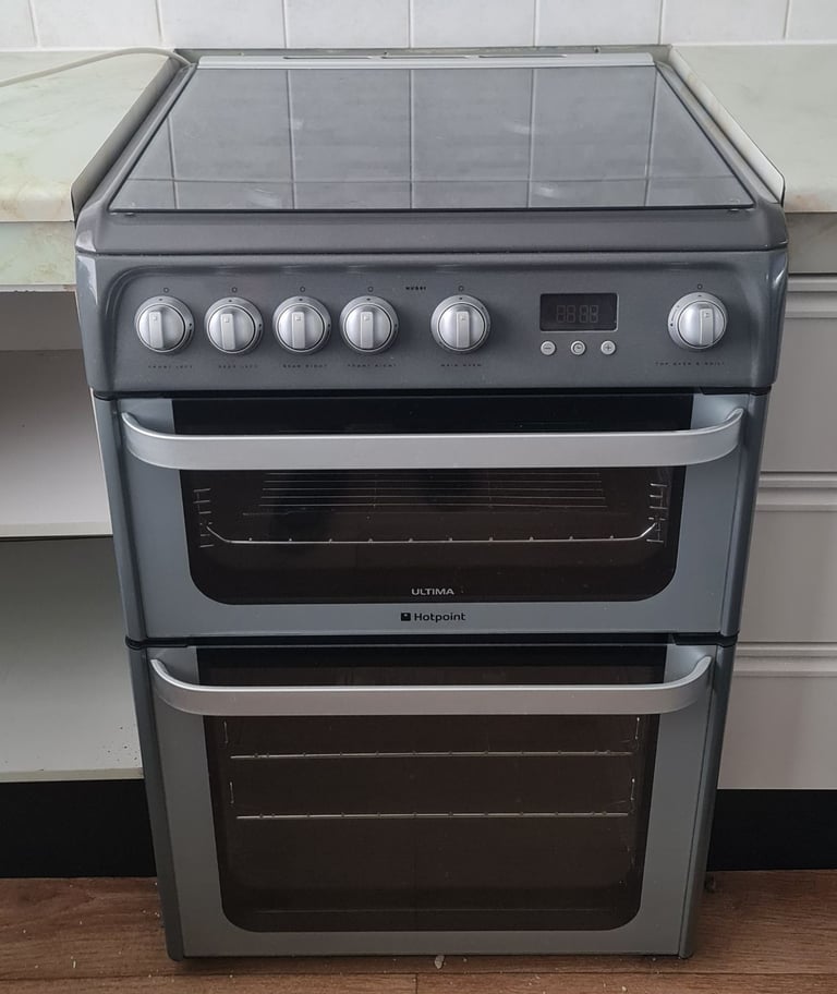 image for *NOT TESTED* Hotpoint Ultima Gas Cooker with Double Oven