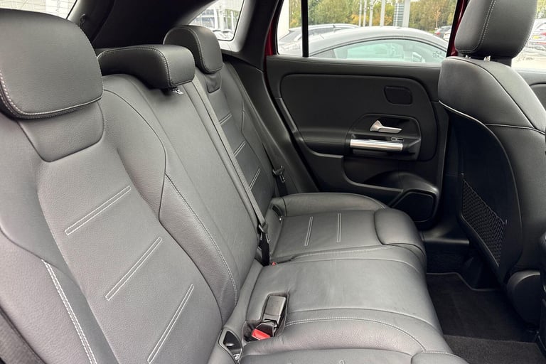 2022 Mercedes-Benz GLA 1.3 GLA250e 15.6kWh Exclusive Edition (Premium Plus) SUV 5dr Petrol Plug-i...