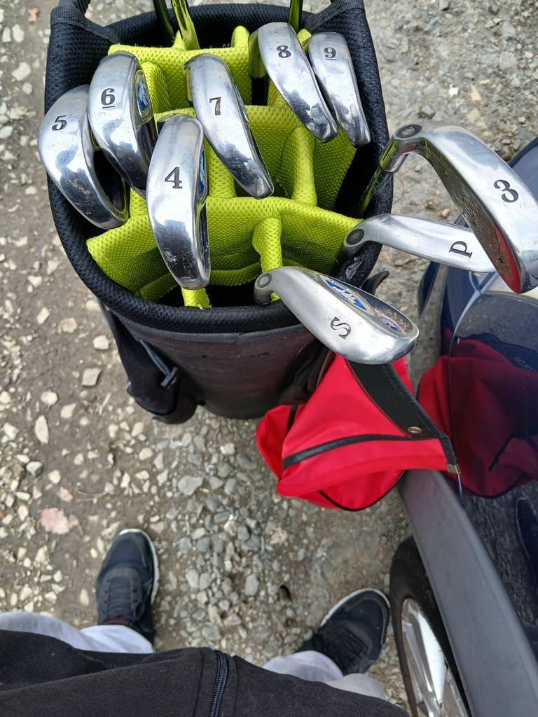 image for Hawkeye VFT Golf Club Set. 