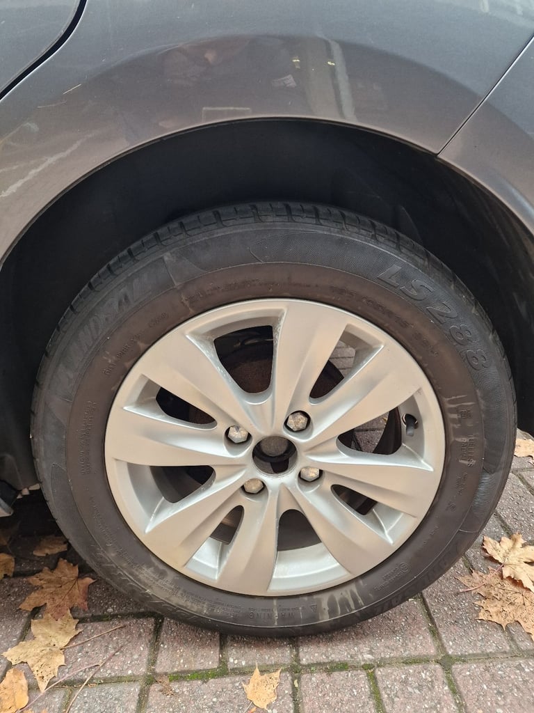 Citroen C3 2011, Full Service History, 2 keys