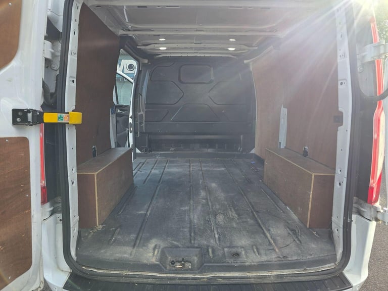  Ford Transit Custom 2.0 280 EcoBlue Limited L1 H1 Euro 6 (s/s) 5dr Diesel Manual
