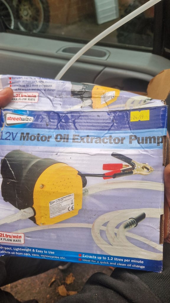 Motor oil and fuel extractor pump