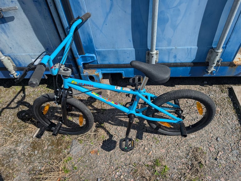image for 18" GT Performer Boys BMX Bike Blue