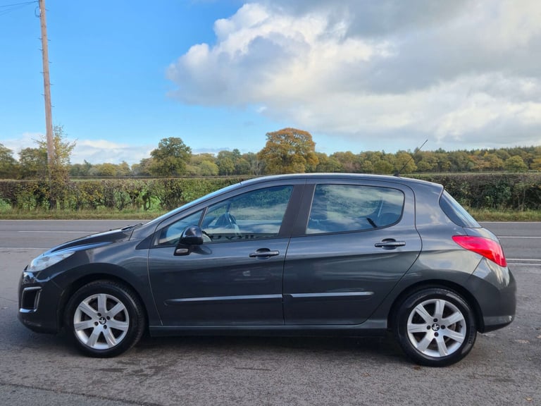 2012 Peugeot 308 1.6 308 Active HDi 5dr Hatchback Diesel Manual
