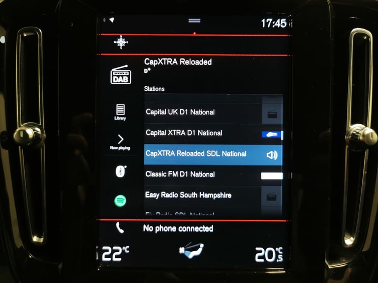 2022 Volvo XC40 1.5 T3 R-Design SUV 5dr Petrol Auto Euro 6 (s/s) (163 ps) - BLUETOOTH - HAL Suv P...