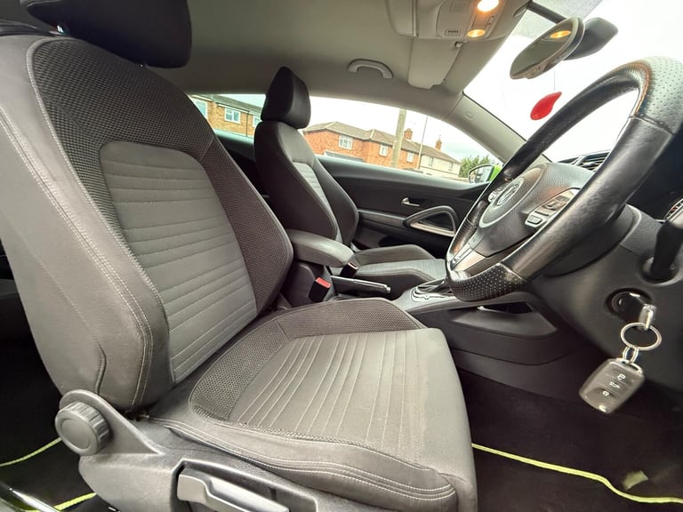 2011 Volkswagen Scirocco 2.0 TDI GT Hatchback 3dr Diesel DSG Euro 5 (170 ps) COUPE Diesel Automatic