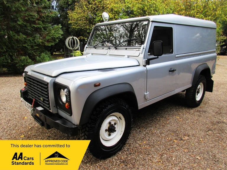 2006 Land Rover Defender TD5 110 2.5 COUNTY HARD TOP UTILITY VEHICLE 120PS-2006-ONLY 36,000 MILES...