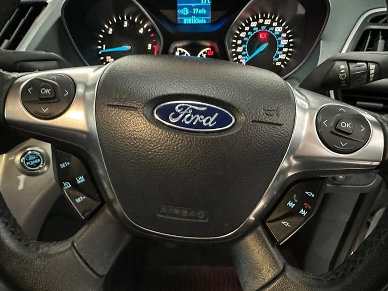 2011 Ford Grand C-Max 1.6 TDCi Titanium Euro 5 5dr MPV Diesel Manual