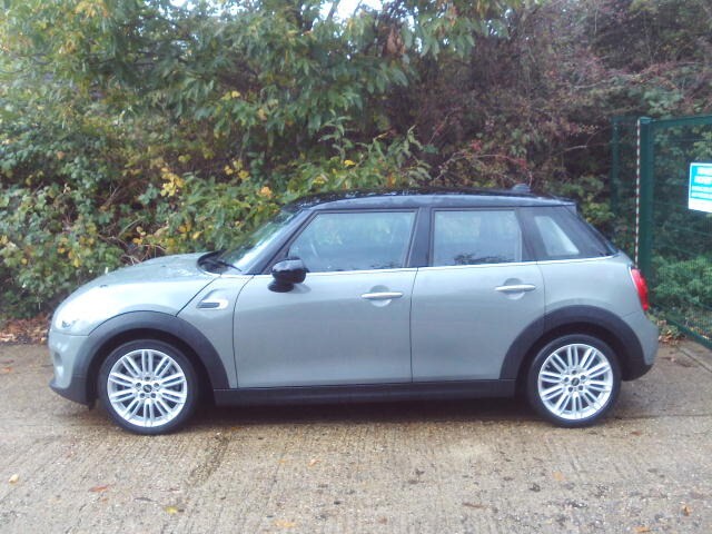 2017 MINI Hatch 1.5 Cooper 5dr Grey 55k Miles PSH Years MOT Warranty HATCHBACK Petrol Manual