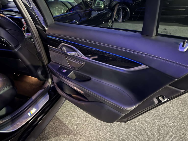 2017 BMW 7 Series 740d xDrive M Sport 4dr Auto SALOON DIESEL Automatic