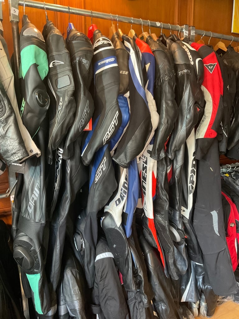 Preloved & New Mens Ladies Motorcycle Clothing Motorbike Jackets Trousers Leather Suits Boots Gloves