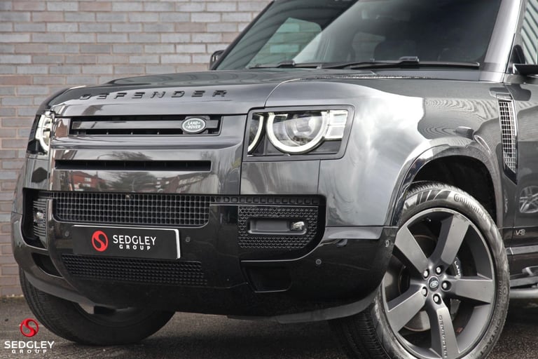 2022 Land Rover Defender 110 5.0 P525 V8 Auto 4WD Euro 6 (s/s) 5dr ESTATE Petrol Automatic