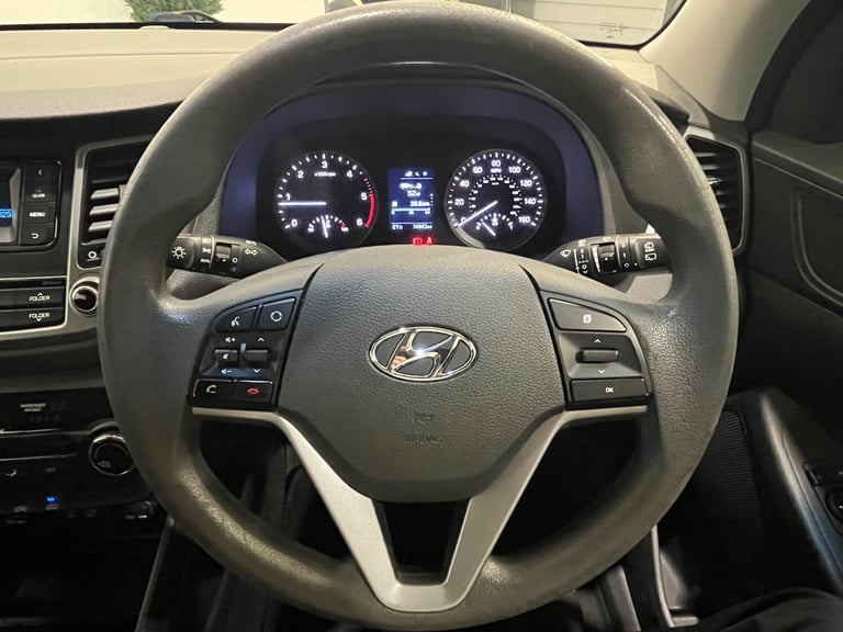 2016 Hyundai TUCSON 1.7 CRDi Blue Drive S 5dr 2WD ESTATE DIESEL Manual