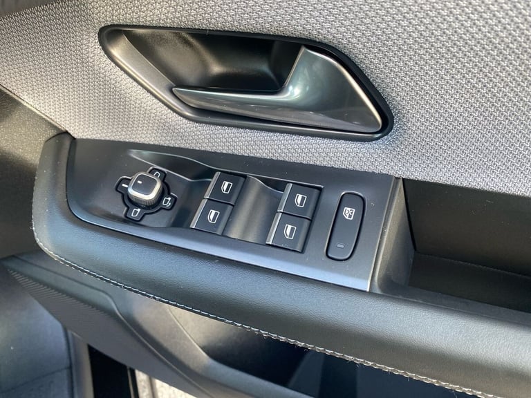 2025 Vauxhall Grandland Grandland 1.2 Hybrid [136] GS 5Dr E-dct6 Hatchback Hatchback Petrol Autom...