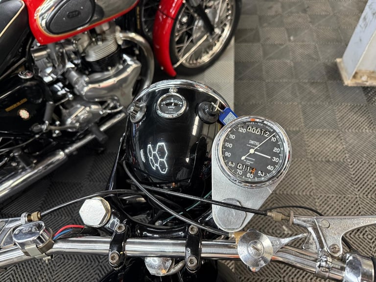 1961 Norton dominator 99 matching numbers, 600cc, px welcome 