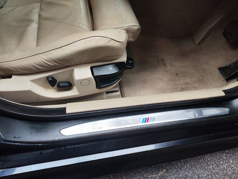 BMW, 5 SERIES, Saloon, 2009, Semi-Auto, 2993 (cc), 4 doors