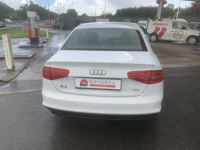 2014 Audi A4 S Line 2.0 TDI - New MOT - Only 37000 miles