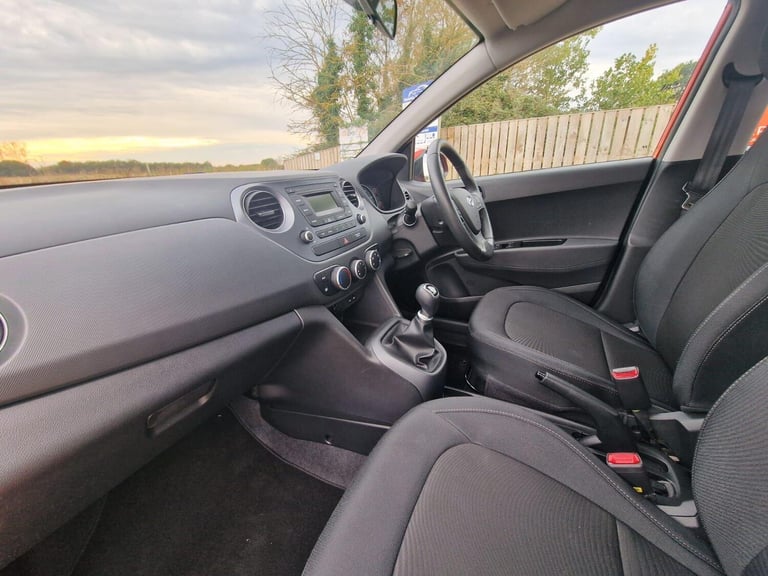 2019 Hyundai i10 1.0 SE 5dr HATCHBACK PETROL Manual