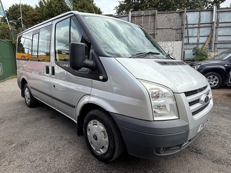 2011 11 FORD TRANSIT TOURNEO 2.0 TDCI 9 SEAT TREND COLD MOT 08/26 PX SWAPSAC 