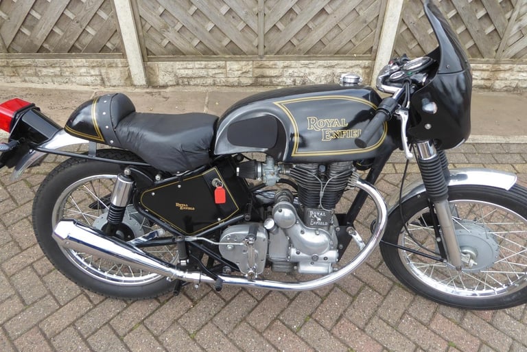ROYAL ENFIELD CAFE RACER 350 J REG REAR SETS SINGLE SEAT 1 YEARS MOT