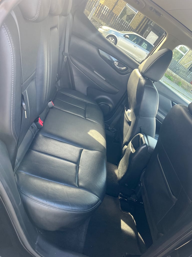 Nissan, QASHQAI, Hatchback, 2017, automatic , 1598 (cc), 5 doors