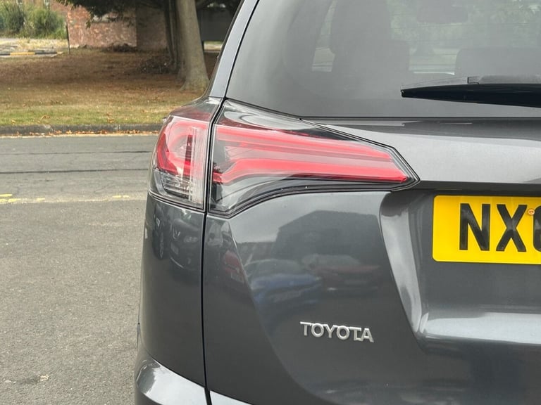 2017 Toyota RAV4 2.5 VVT-h Excel SUV 5dr Petrol Hybrid CVT 4WD Euro 6 (s/s) (Safety Sense, N ESTA...