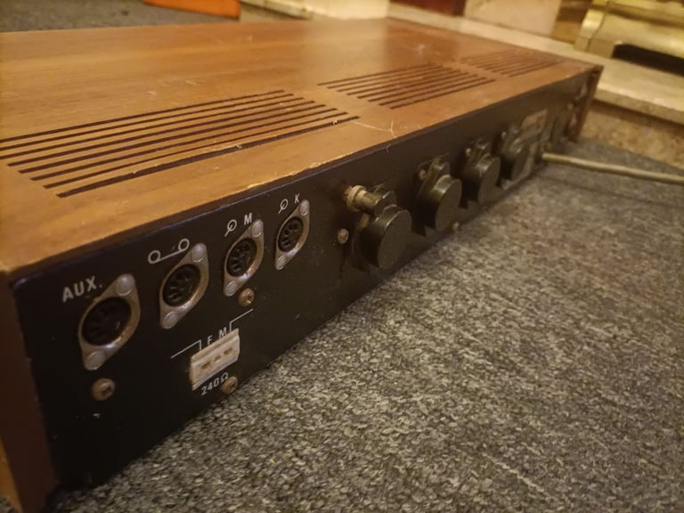 Vintage HIFI system Record player by Lenco Amp/Tuner Ferguson, Speakers by Hitachi.