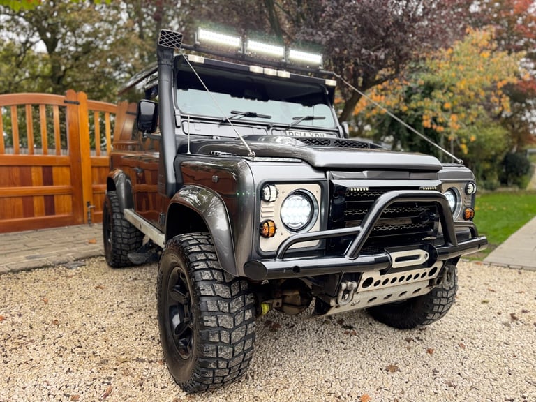 1997 P reg Land Rover Defender 90 300TDi 
