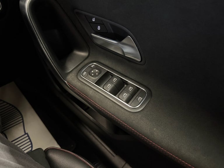 2018 68 MERCEDES-BENZ A-CLASS 1.3 A200 AMG LINE HATCHBACK 5DR PETROL 7G-DCT EURO