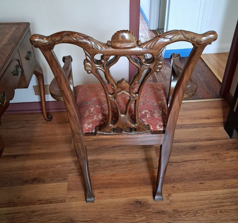 Vintage Desk and Chair - Great Condition