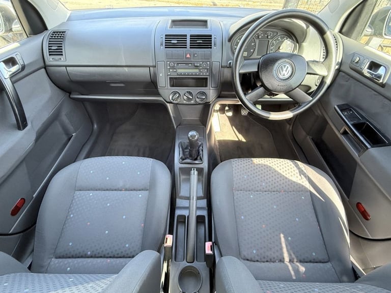2003 Volkswagen Polo 1.2 S Hatchback 5dr Petrol Manual (144 g/km, 55 bhp) Hatchback Petrol Manual
