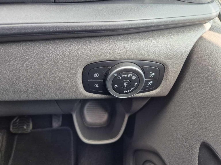 2022 Ford Transit Custom 2.0 320 EcoBlue Limited Crew Van Double Cab 5dr Diesel Auto L1 H1 Euro 6...