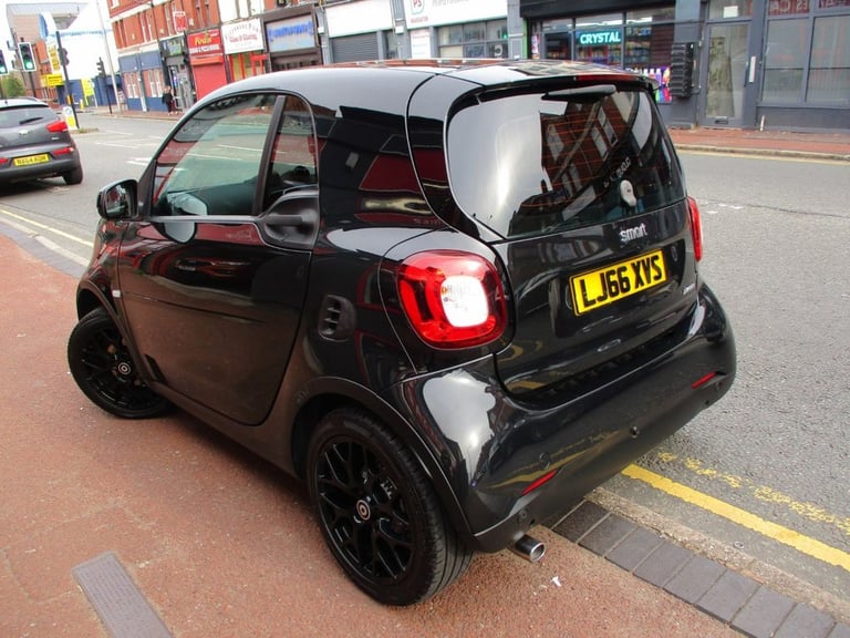 2016 smart fortwo 0.9 Turbo Black Edition 2dr Auto COUPE PETROL Automatic