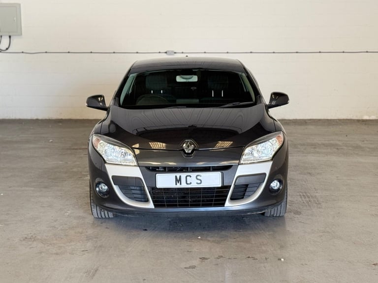 2012 Renault Megane 1.6 16V Dynamique TomTom Euro 5 3dr COUPE Petrol Manual