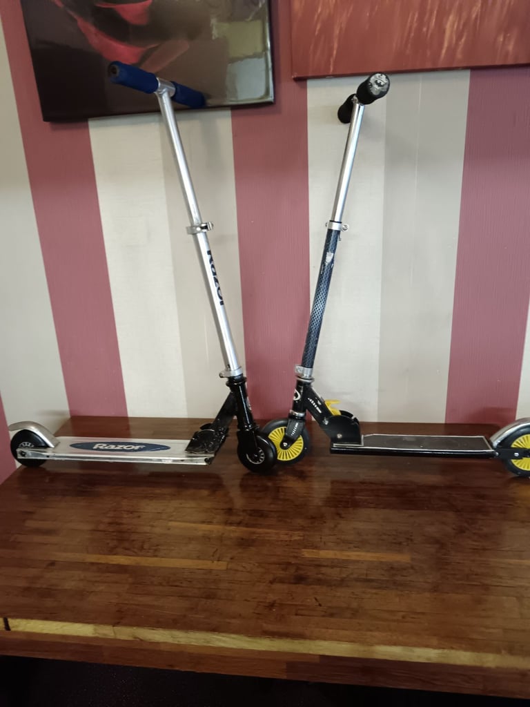 Kid's scooter (each £22