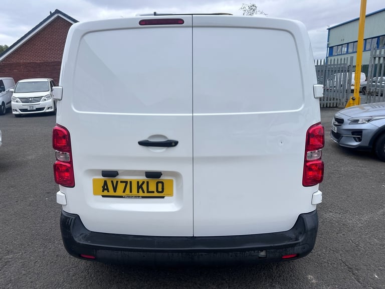 2021 71 VAUXHALL VIVARO 2700 1.5d 120PS Dynamic L1 H1 Van