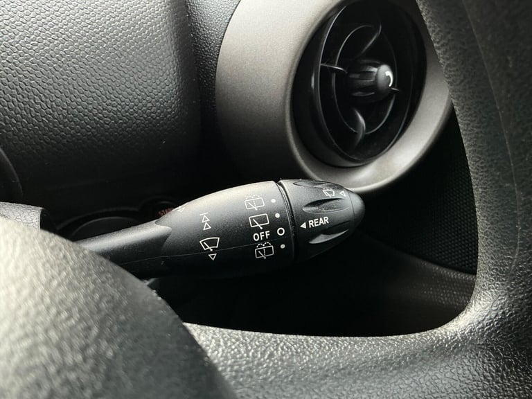 2012 MINI Countryman 1.6 Cooper Euro 5 (s/s) 5dr HATCHBACK Petrol Manual