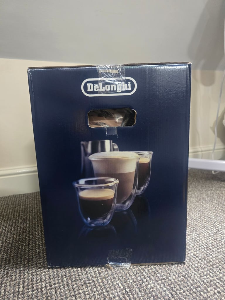 De'Longhi Magnifica S Coffee Machine New Still In Box