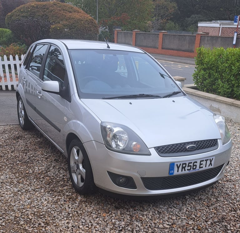 Ford, FIESTA, Hatchback, 2006, Manual, 1242 (cc), 5 doors