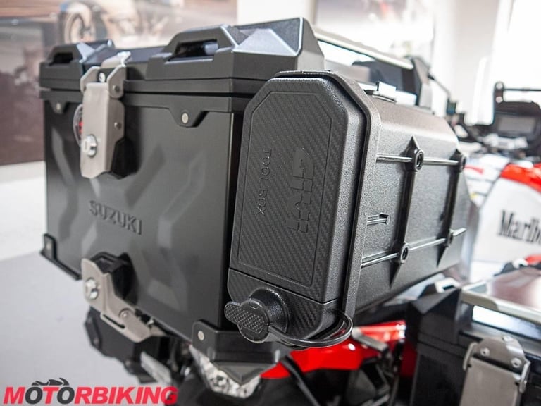 2021 (21) Suzuki 1050 V-Strom XT Tour | Fully loaded example!!