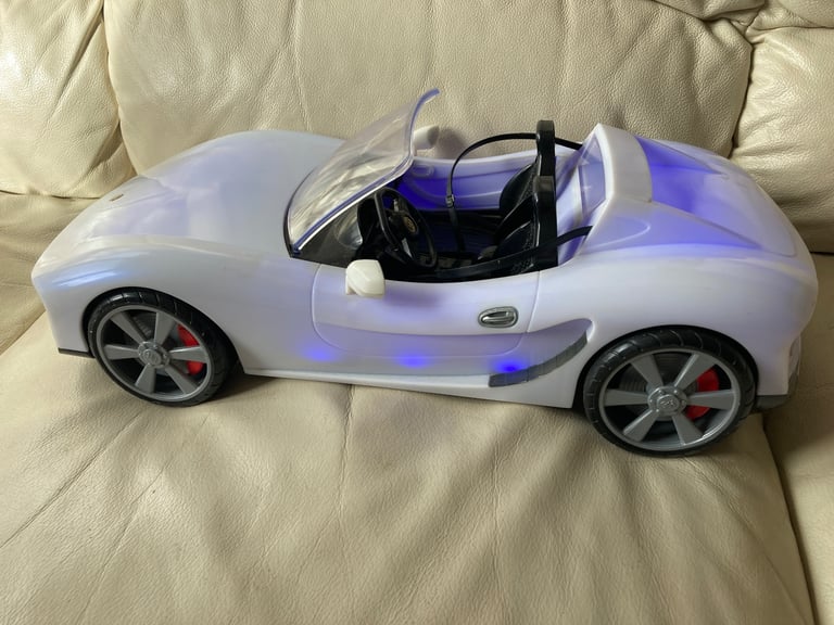 Rainbow High Dolls House 