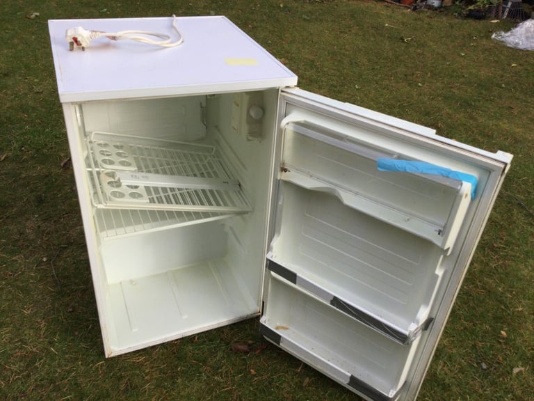 image for LEC Larder Fridge - for Spares, or Repairs, or to Scrap