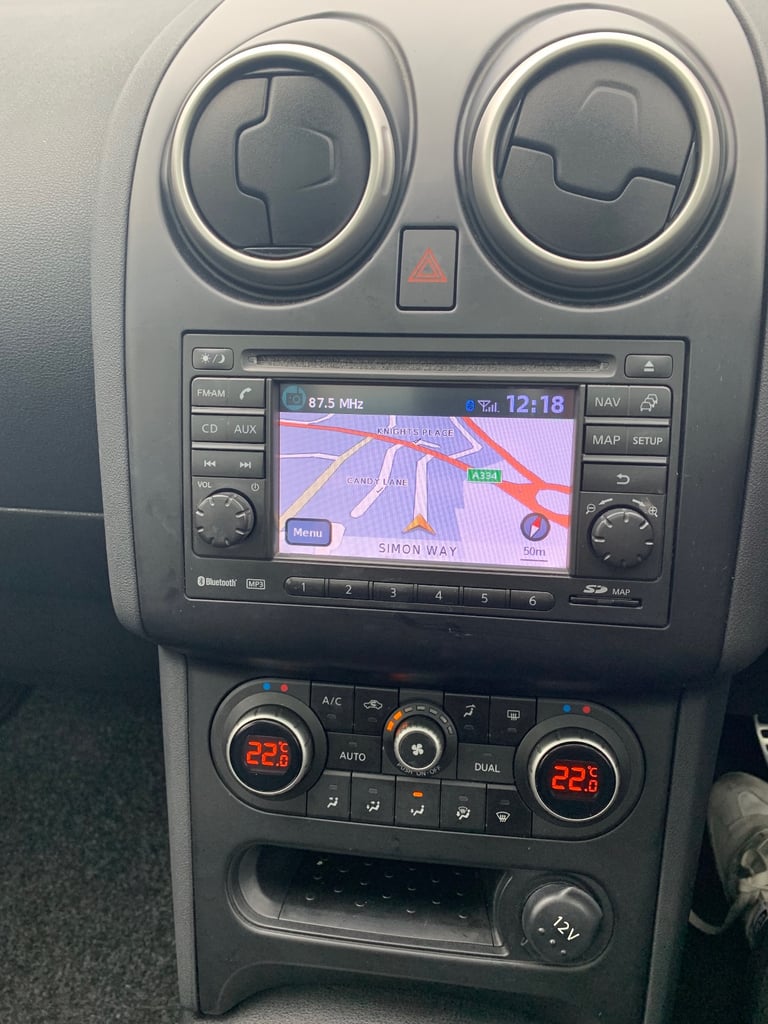 Nissan, QASHQAI, Hatchback, 2012, Manual, 1461 (cc), 5 doors