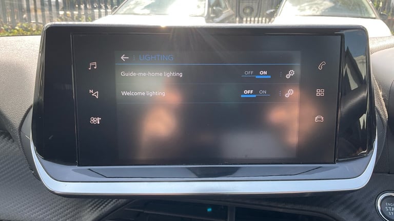 2022 Peugeot 208 1.2 PureTech 100 Active Premium 5dr EAT8 Petrol Hatchback Hatchback Petrol Autom...
