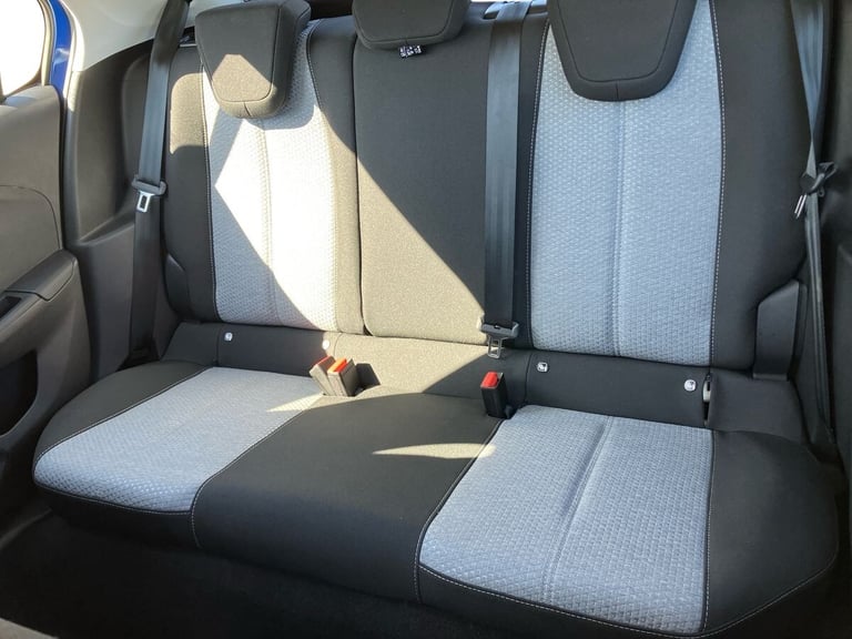 2024 Vauxhall Corsa 100kW Design 50kWh 5dr Auto Hatchback Electric Automatic