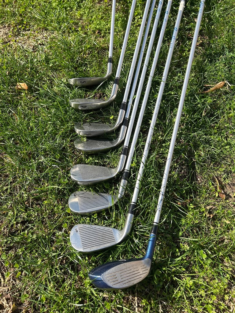 SOLD - Full set of Ladies Forgan Sapphire Golf Clubs - Open to Offers