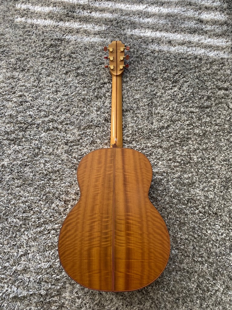 Lowden F35 Myrtlewood 