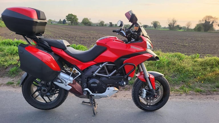 2014 14 DUCATI MULTISTRADA 1200 S HIGH SPEC TOURER LUGGAGE ADVENTURE RED HISTORY